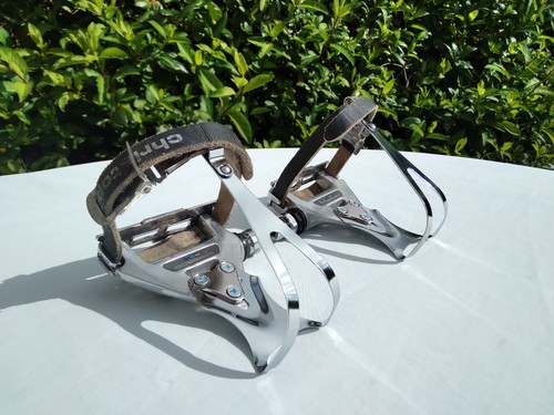 Shimano 600 tricolor pedals - 600, +