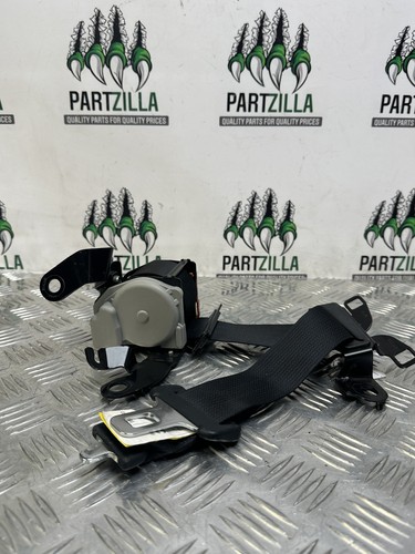 Toyota prius seat belt - prius, rear
