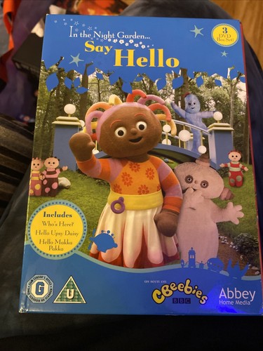 The night garden say hello - night,