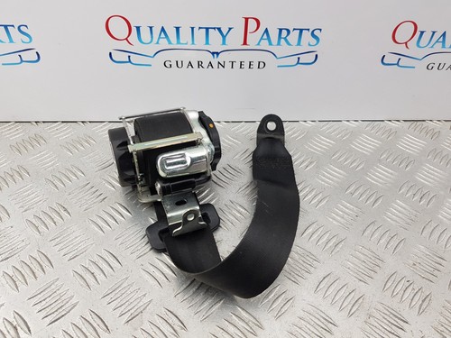 Toyota avensis seat belt - toyota, rear