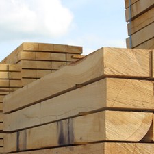Pallet of 15 Oak Railway Sleepers - 1200mm x 200mm x 100mm - Free Delivery
