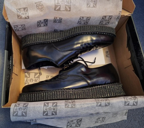 Tuk black leather - black, pointed