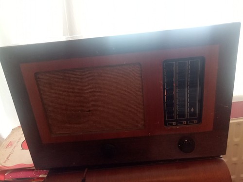 Vintage bush radio - vintage,