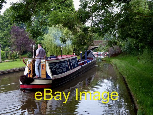 Photo 6x4 working - working, narrowboat