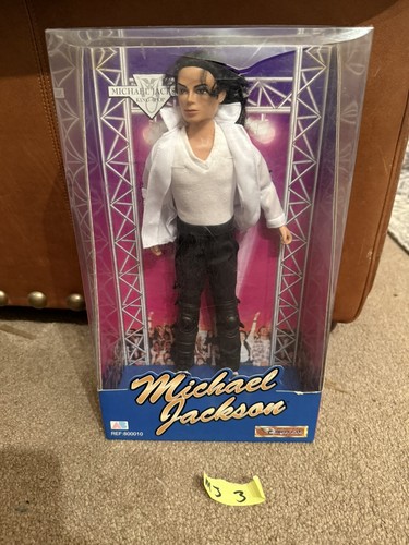 Michael jackson black or - -,