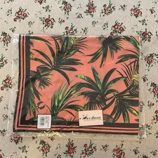 FRED PERRY AMY WINEHOUSE SILK