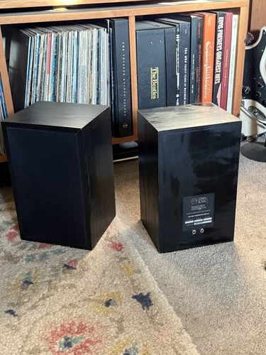 LINN-KAN-MK1-black