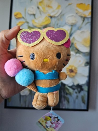 Tan hello kitty keychain - tan,
