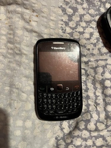 Blackberry curve 8520 mobile - blackberry,