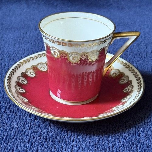 Royal doulton red - h4676, art