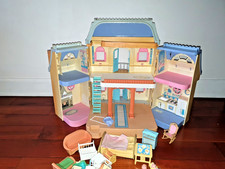 Rare Large Fisher Price Vintage Loving Family Dolls House 1990s, Foldable house