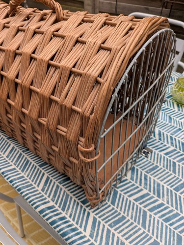 Vintage wicker pet carrier - wicker,