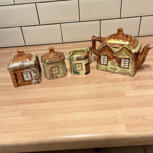 Keele pottery cottage - st,