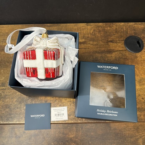 Waterford holiday heirloom - holiday,