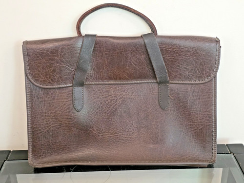 Vintage brown leather - brown, music
