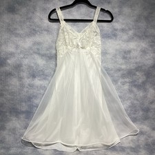 VTG Vanity Fair Sheer Chiffon Negligee Bridal White Baby Doll Sz 32 Nightie Gown