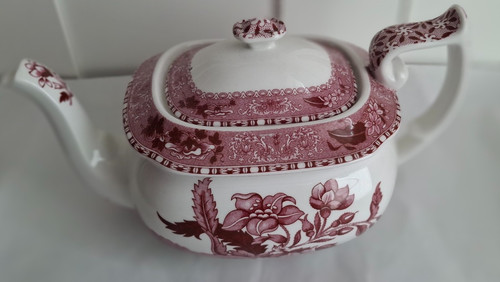 Spode pink camilla teapot - pink,