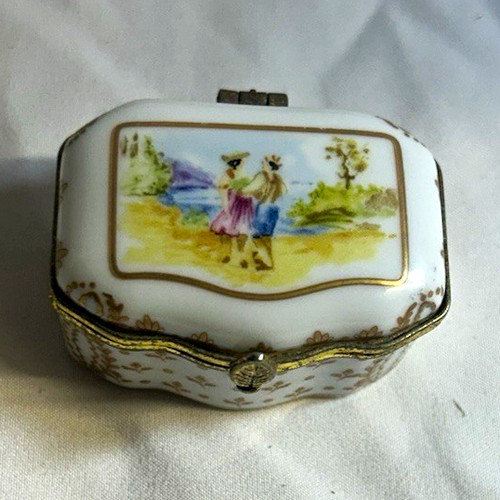 White porcelain trinket - white,