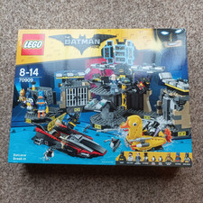 LEGO Batman The Movie: Batcave Break-in - Set 70909 - New and Sealed 