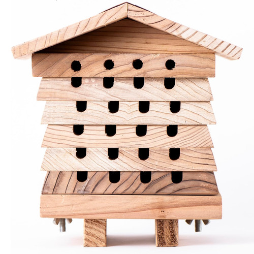 Garden gear wooden bee - gear,