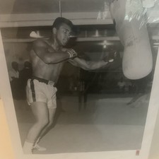 Muhammad Ali With A Certificate Of Authentication Let Me Check 10,000 Worldwide