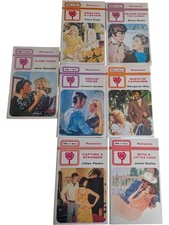 Mills & Boon Romance Book Set