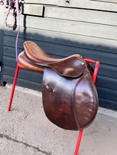 Pessoa close contact jump saddle