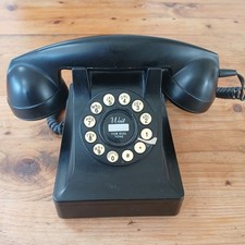 Wild & Wolf 302 Desk Phone