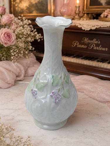Vintage belleek ireland 16cm - belleek,