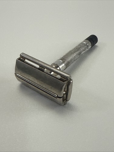 Vintage 1951 gillette black - vintage,