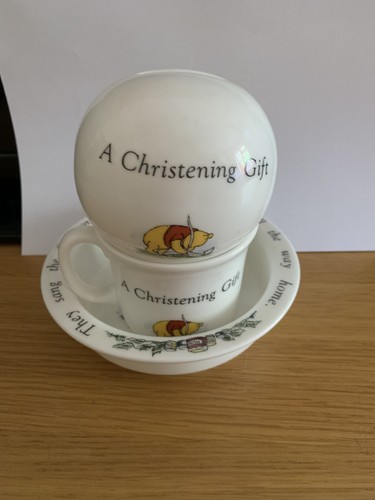 Winnie the pooh royal doulton - the,