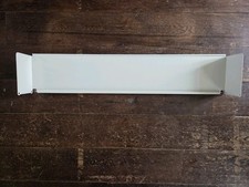 Vitsoe 606 Universal Shelving