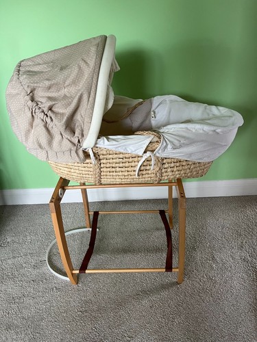 Mamas and papas moses basket - mamas,