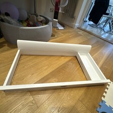 Boori Sleigh Changing Station