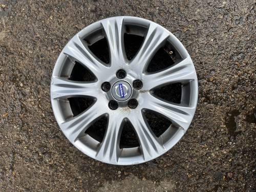 Volvo v70 alloy wheel - v70,