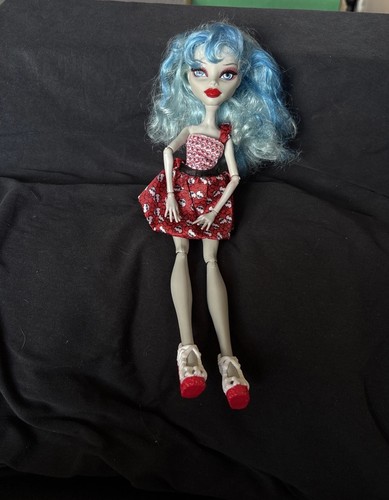 Monster high doll dot - high,