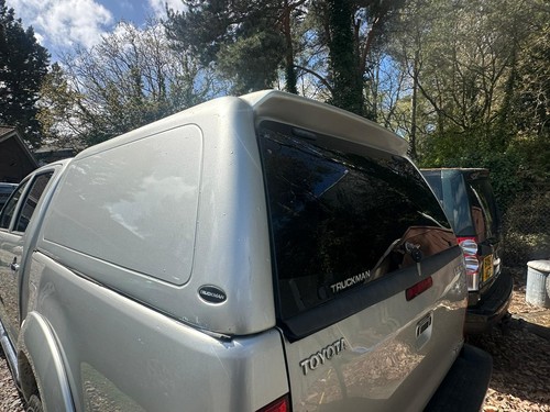 Toyota hilux truckman - toyota,