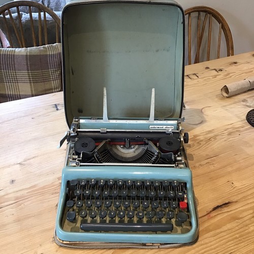 Vtg olivetti underwood - vtg, studio