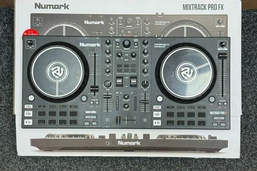 Numark mixtrack pro dj - numark,