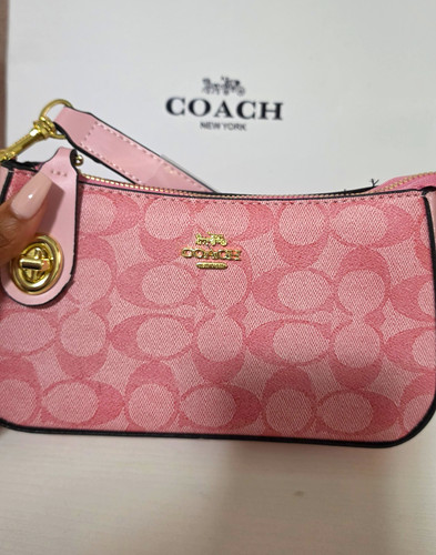 Coach signature logo - coach, zip