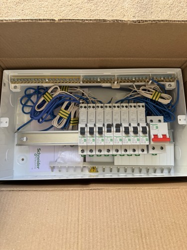 Schneider easy9 type rcbo - easy9,
