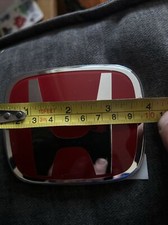 HONDA CIVIC TYPE R FRONT AND REAR GRILLE BADGE FN2 RED CHROME 75700-SMT-E00