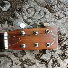 Acoustic Guitar Jumbo J-35 Natural Solid Top