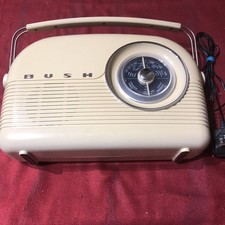 Bush TR82/B Retro-Style Radio