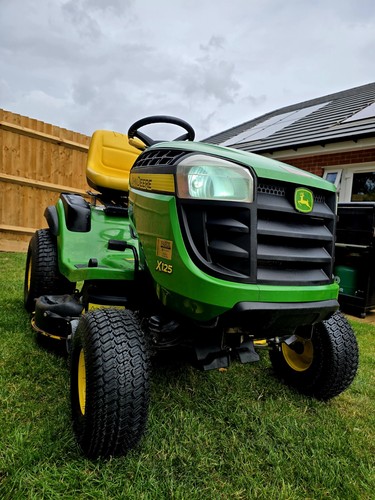 Johne deere x125 - johne, ride