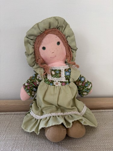 Vintage 1975 holly hobbie - 1975, hobbie’s