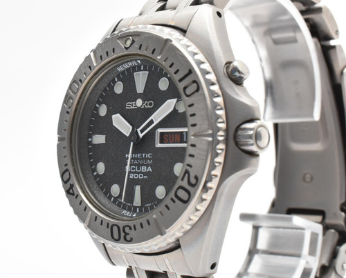 Seiko kinetic 5m63 0b40 - ▶️,