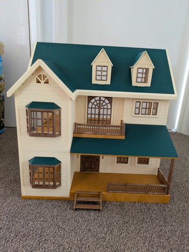Sylvanian families house - families,