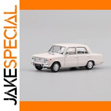 JakeSpecial - Vintage White