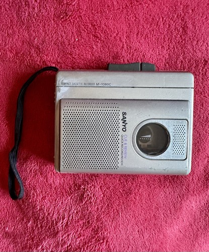 Sanyo 1060c compact cassette - sanyo, m-1060c